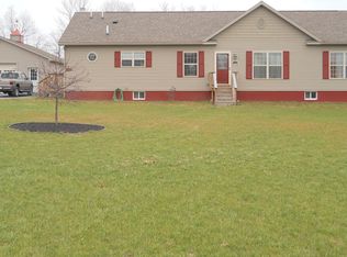 166 Eccies Dr, Amsterdam, NY 12010