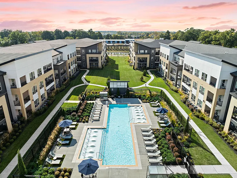 Aria Apartments of Zionsville — Photo 22