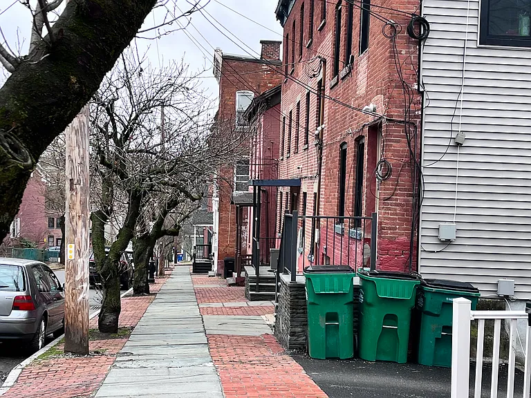 189 Union St #B — Photo 14
