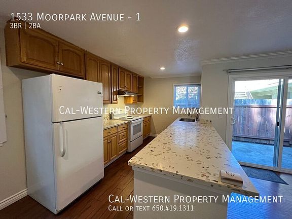 2nd image of 1533 Moorpark Ave APT 1