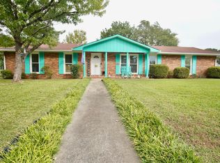 400 Avalon Dr, Warner Robins, GA 31093