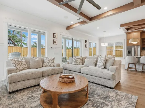 304 Palm Beach Dr #Id1511645p, Panama City Beach, FL 32413