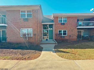 806 Eves Dr, Hillsborough, NJ 08844