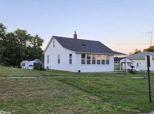 503 E State St, Corydon, IA 50060