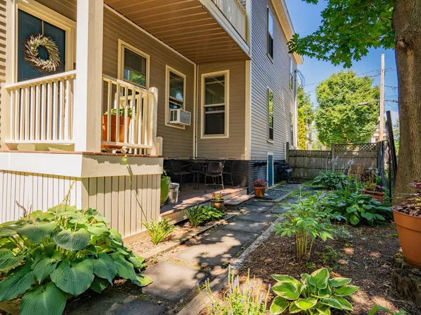 18 Lewis Street #4, Portland, ME 04102