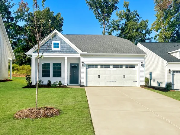 7079 New Horizons Ln, Boiling Springs, SC 29316