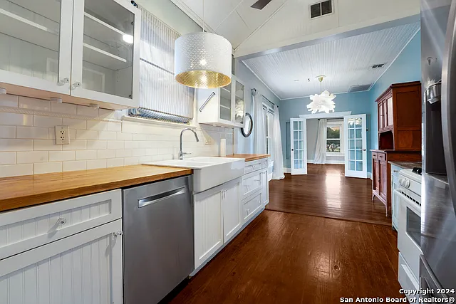 116 Pershing Ave — Photo 9