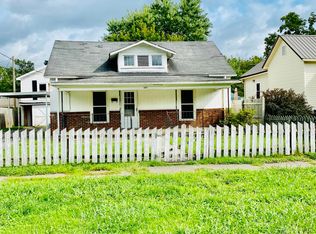 504 Exeter Ave, Middlesboro, KY 40965