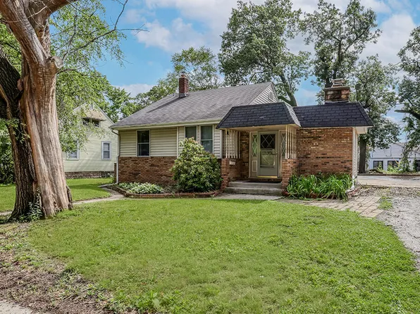 131 N Harvey St, Griffith, IN 46319