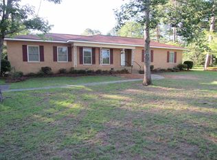 222 Brookwood Dr, Dublin, GA 31021
