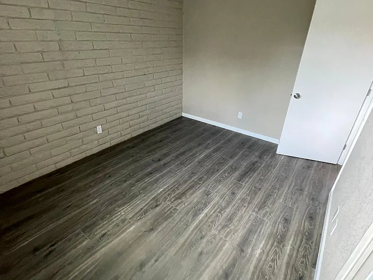 6565 N 17th Ave #13 — Photo 14