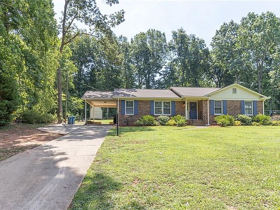 2nd image of 5406 Hiddenbrook Dr