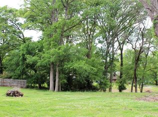 B Crest Loop, Bentonville, AR 72712