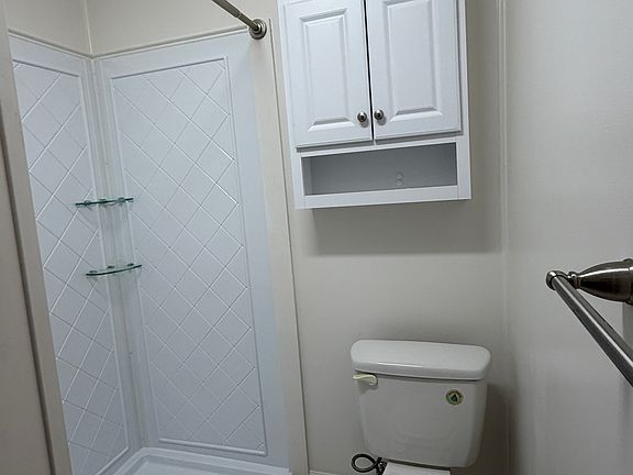 2nd image of 716 Park Ln