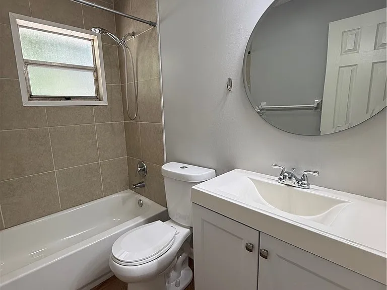 6304 Expedition Ave — Photo 19