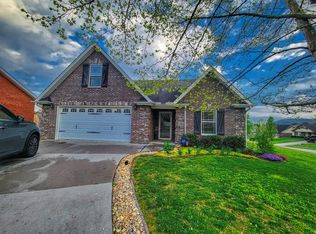 7667 Applecross Rd, Corryton, TN 37721