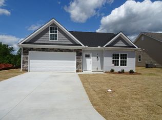 397 Highland Pointe Dr, Alto, GA 30510