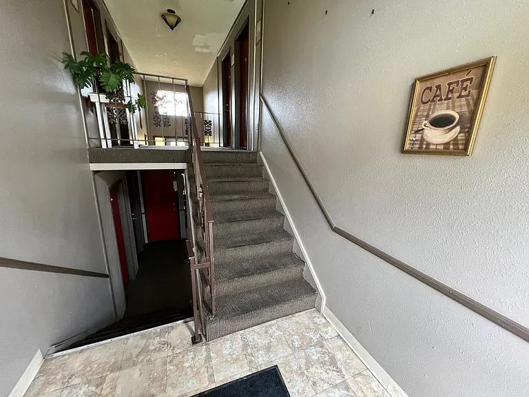 Allied Apartments — Photo 8