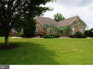 8494 Mohr Ln, Fogelsville, PA 18051