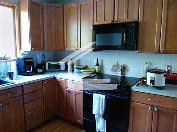 31 Raymond St #1, Allston, MA 02134