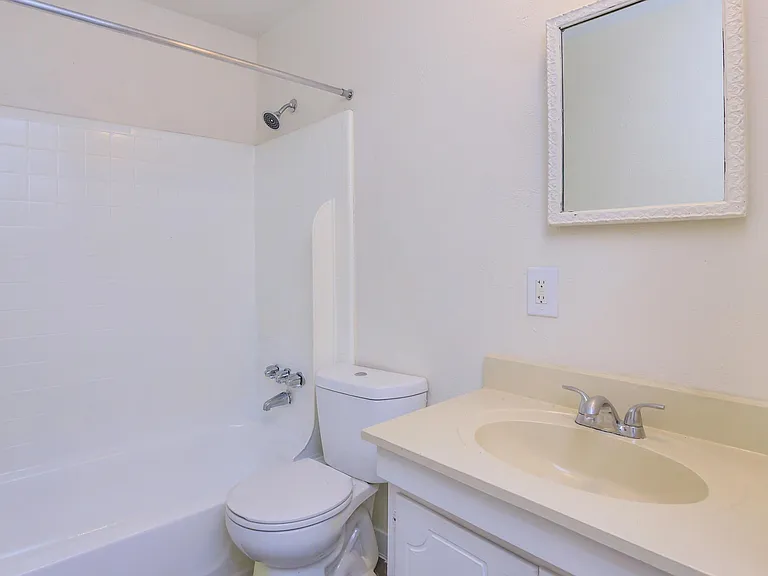 Villas de las Colinas 2 — Photo 37