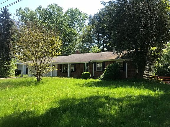 3rd image of 17741 Cliffbourne Ln