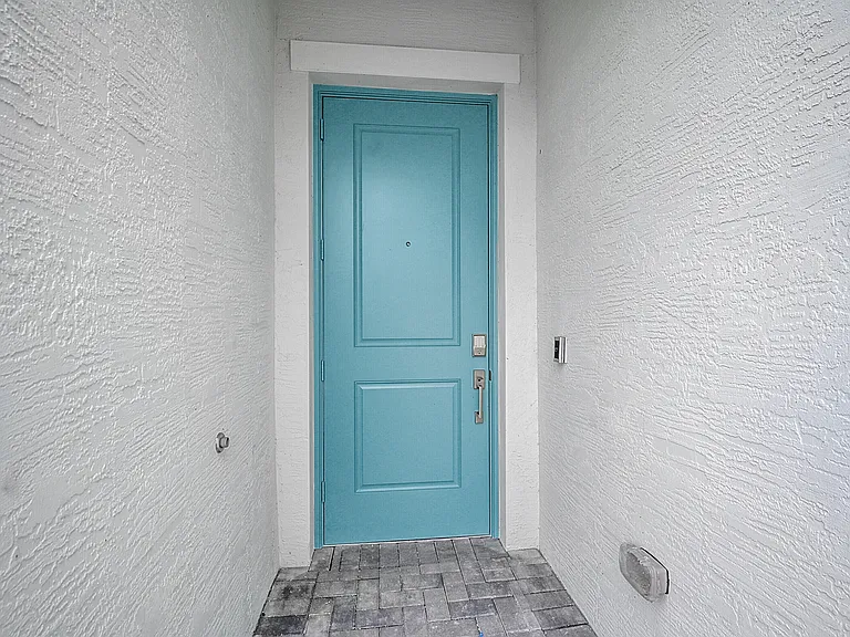 3501 Harborside Ave — Photo 3