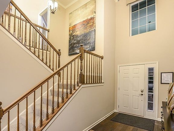 3rd image of 15143 W Quincy Cir