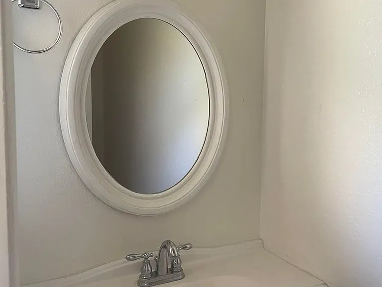 2557 Vallejo St — Photo 13