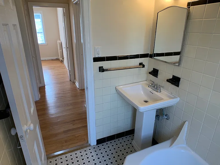 2848 Thornhill Rd — Photo 25