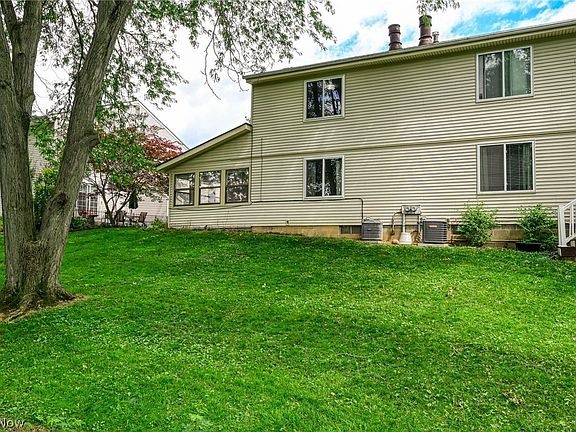 5th image of 2292 Echo Valley Dr