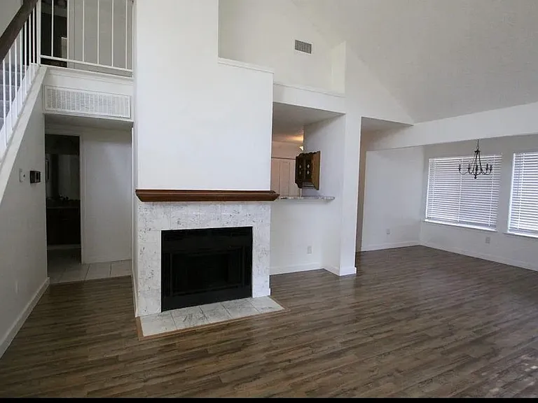 707 Argone Ct — Photo 2