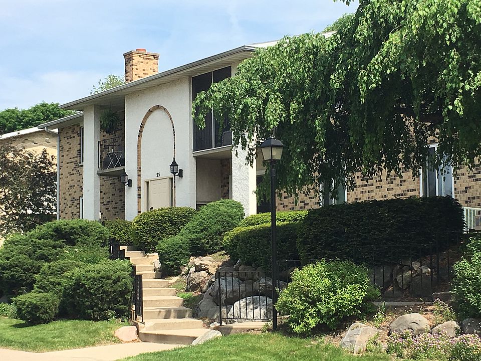 25 Golf Course Road