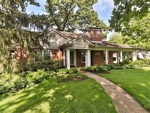 2nd image of 21 Westwood Forest Ln