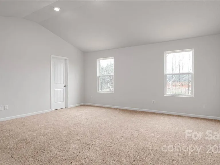 9409 Creedmore Hills Dr — Photo 2