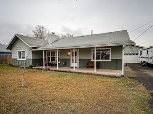 2705 Howard Ave, Medford, OR 97501