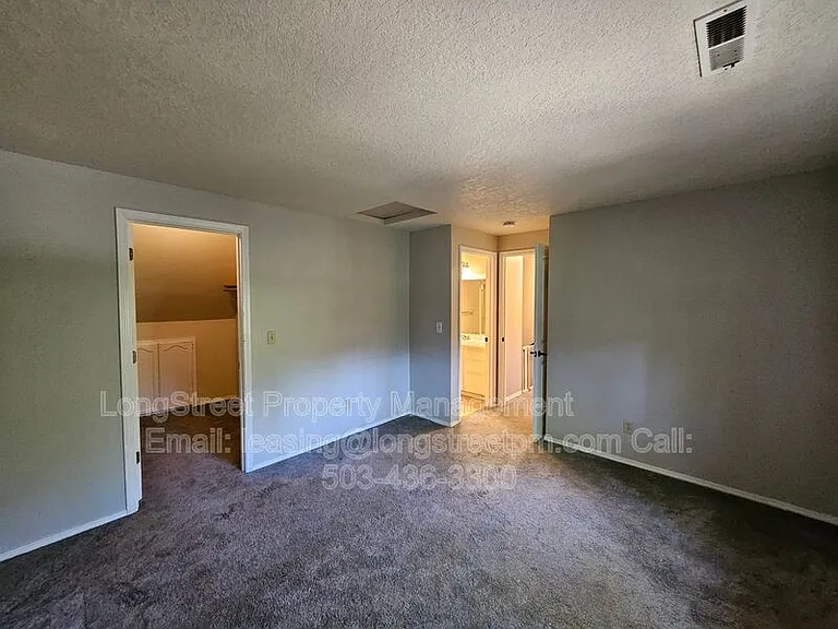 5806 SE Pine St — Photo 16