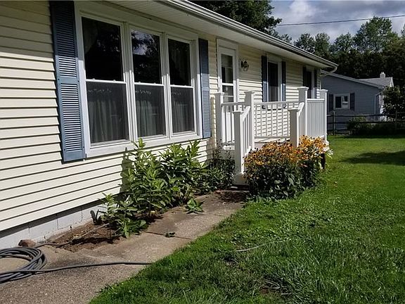 4th image of 4269 Sherman Ave