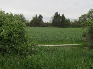 11621 Hunts Corners Rd #19, Akron, NY 14001