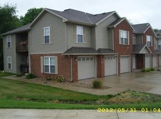 1110 Ravina Dr, Chatham, IL 62629