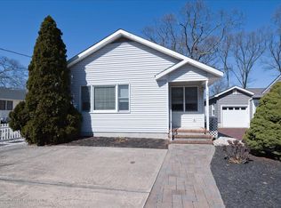 141 W Point Pleasant Ave, Ocean Gate, NJ 08740