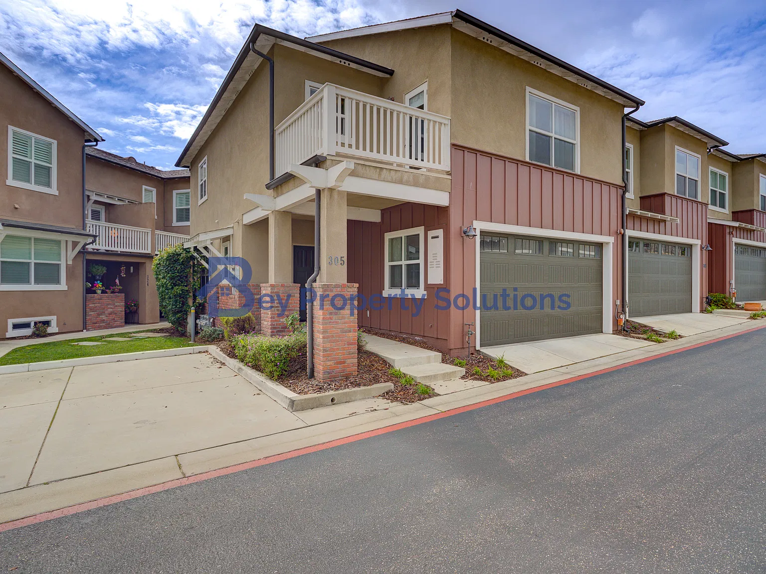 3 bed, 2.5 bath, 1726 sqft, $3,495 — Photo 2