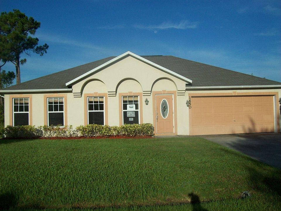 1st image of 1650 SE Aires Lane
