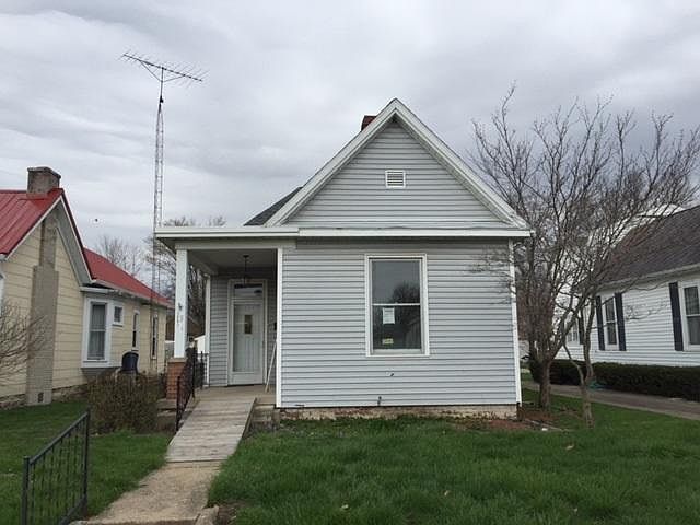1st image of 1513 N Grand Ave