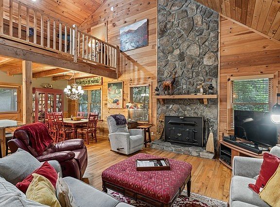 48th image of 61 River Bend Ct