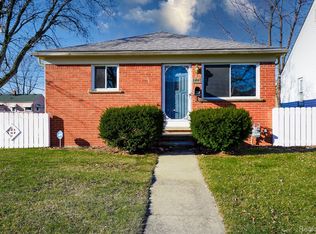3460 19th St, Wyandotte, MI 48192