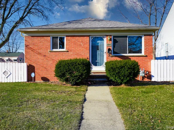 3460 19th St, Wyandotte, MI 48192
