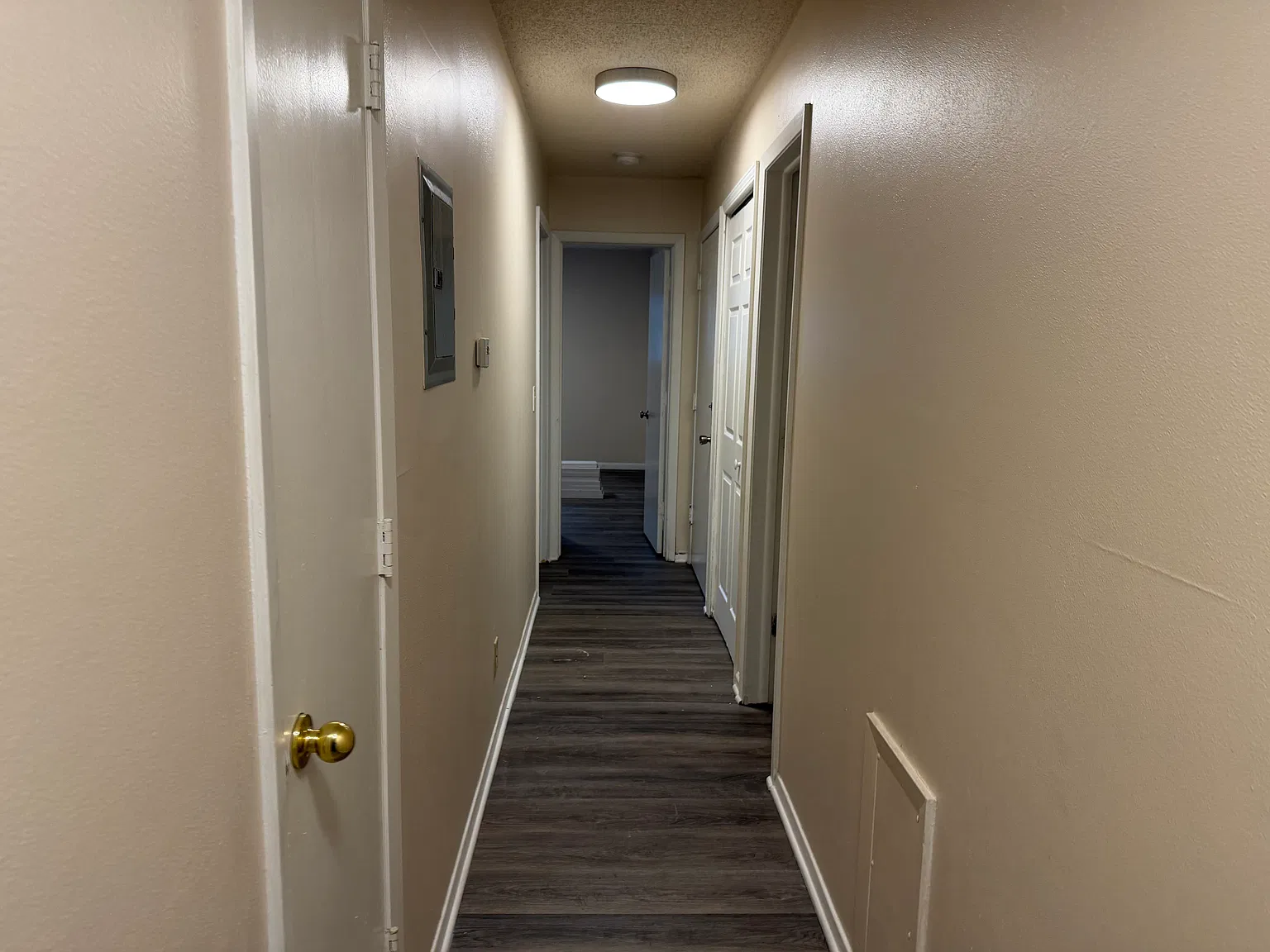 2 bed, 850 sqft, $1,200 — Photo 4