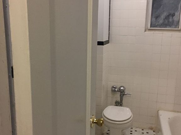 2nd image of 3977 51st St APT B4
