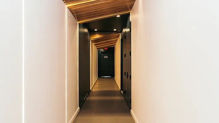 Rented by Nooklyn NYC LLC | media 9